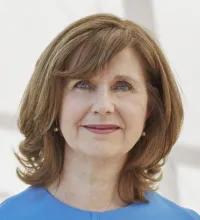 Hilary Newiss